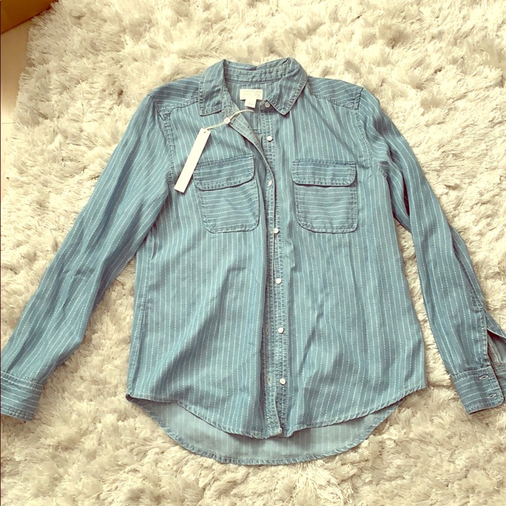 NWT Caslon Button Down Shirt Size Small